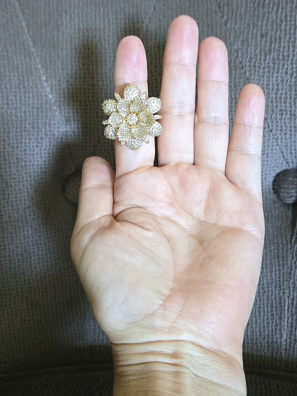 Eye👁 Candy🍭 Pave Crystal💎 Double✌️ Layered Flower🌸 "Bloom" Ring💍 - NWT - Picture 14 of 16